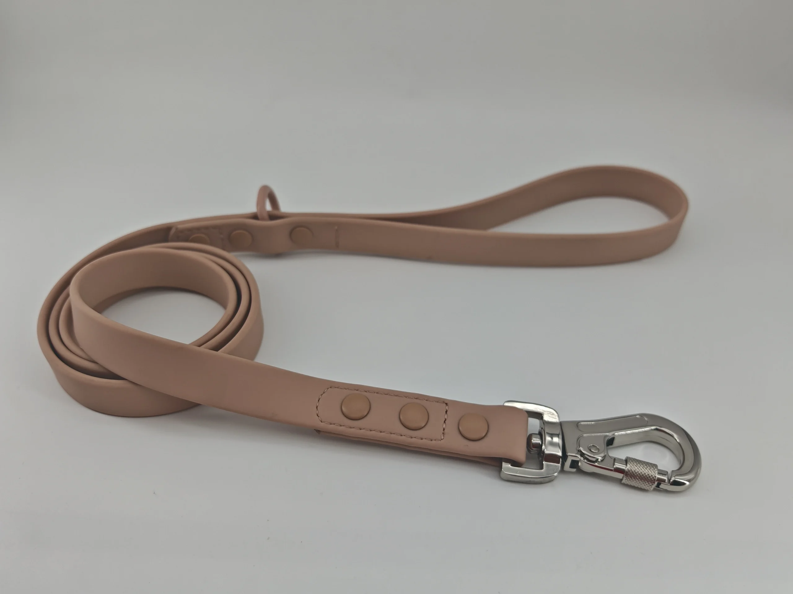 Taupe leash with a loop handle, stitched ends and a silver-tone clip